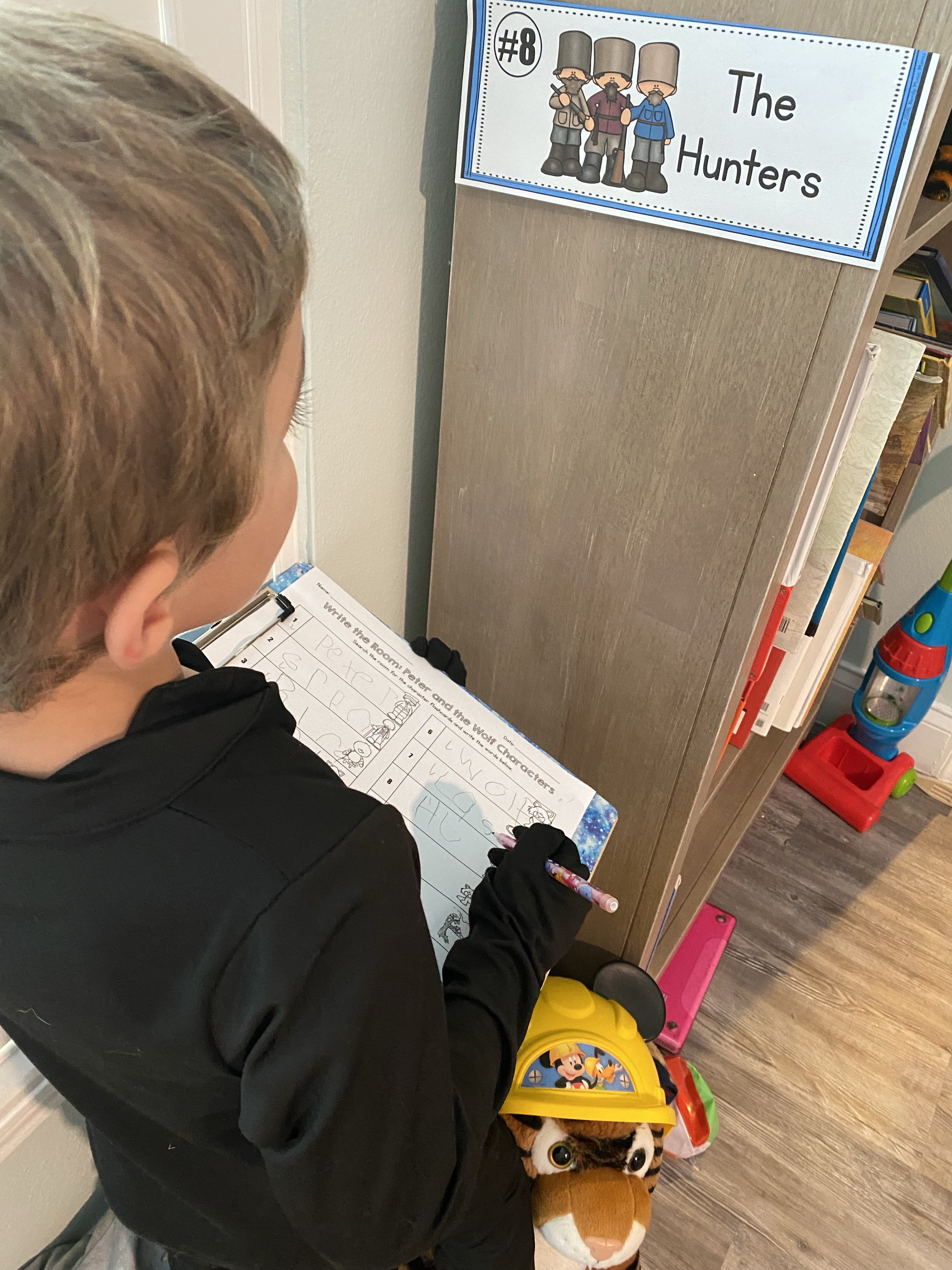 Learning with the Wolves